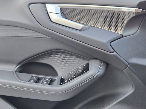 New 2025 Audi A5 2.0T Prestige image 25