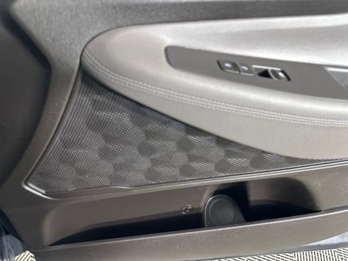 Used 2020 Hyundai Santa Fe SEL w/ Cargo Package image 29