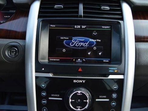 Used 2013 Ford Edge Limited image 22