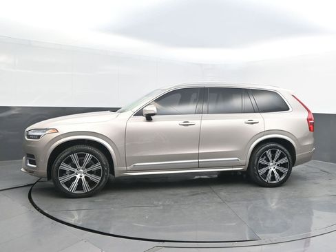 Certified 2024 Volvo XC90 B5 Plus image 2