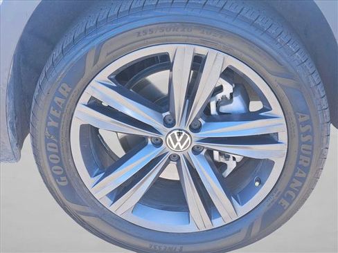 Used 2021 Volkswagen Atlas Cross Sport SE w/ Panoramic Sunroof Package AWD/4WD image 29