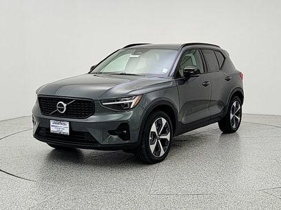 Used 2026 Volvo XC40 B5 Plus