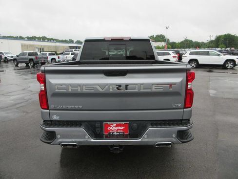Used 2023 Chevrolet Silverado 1500 LTZ AWD/4WD image 7