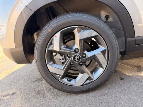 New 2026 Hyundai Venue SEL image 32