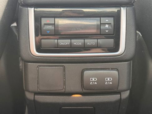 Used 2022 Subaru Ascent Onyx Edition image 27