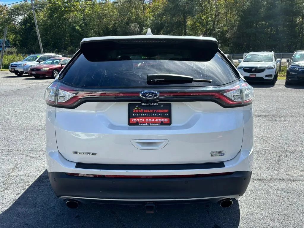 Used 2017 Ford Edge SEL w/ Equipment Group 201A AWD/4WD image 7