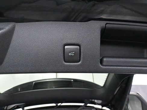 Used 2024 Ford Escape Active AWD/4WD image 39