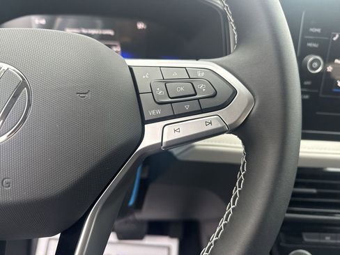New 2026 Volkswagen Taos S image 17