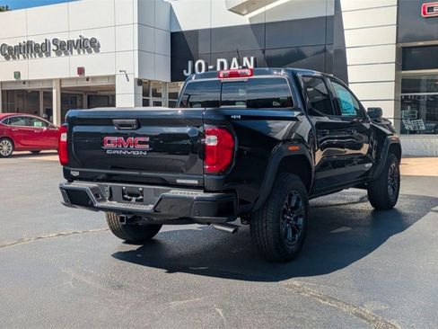 New 2026 GMC Canyon Denali image 4