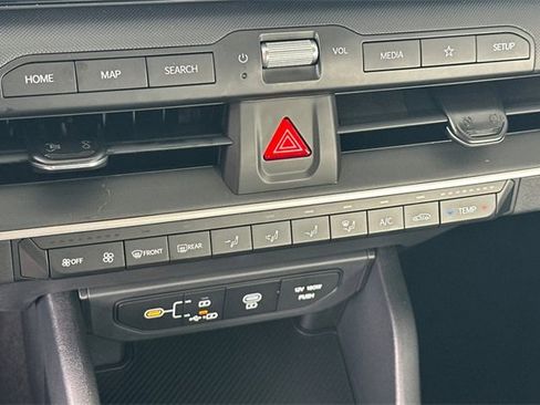 New 2026 Kia K4 LXS image 23