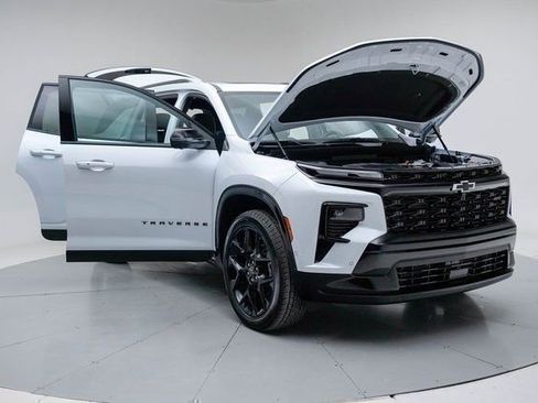 New 2026 Chevrolet Traverse RS FWD image 15