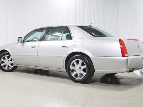 Used 2006 Cadillac DTS image 10