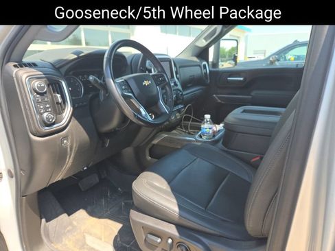 Used 2022 Chevrolet Silverado 2500 LTZ w/ LTZ Plus Package AWD/4WD image 13
