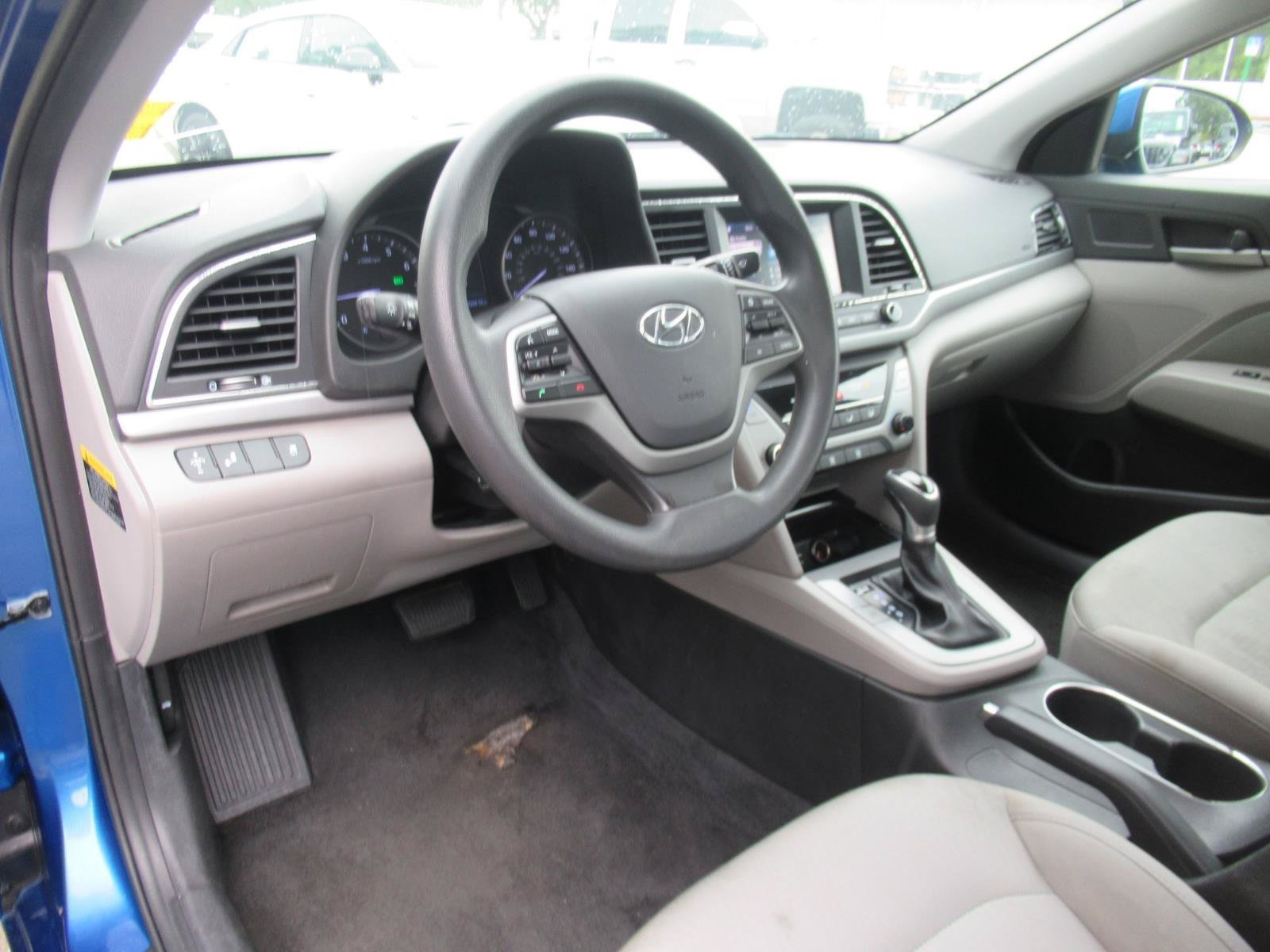 Used 2018 Hyundai Elantra SEL FWD image 16