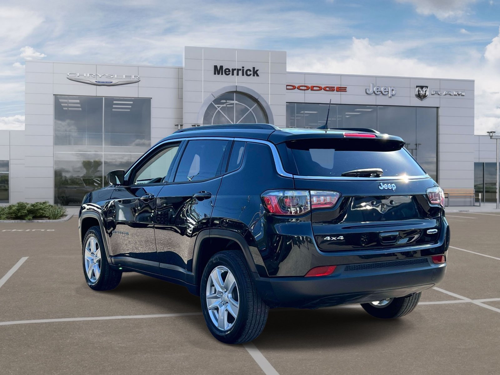 Used 2022 Jeep Compass Latitude w/ Convenience Group AWD/4WD image 9