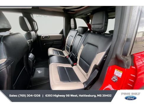 Used 2024 Ford Bronco Wildtrak AWD/4WD image 19