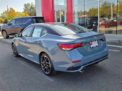 New 2025 Nissan Sentra SR w/ SR Premium Package image 8