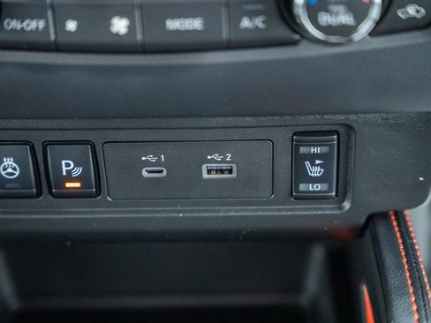 Used 2024 Nissan Frontier PRO-4X w/ Pro Convenience Package image 25