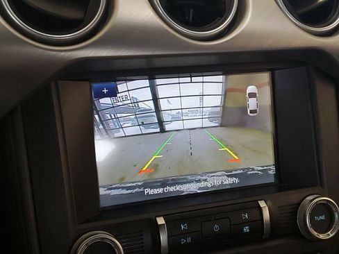 Used 2019 Ford Mustang Premium image 20