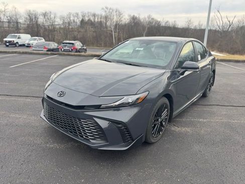 New 2026 Toyota Camry SE image 7