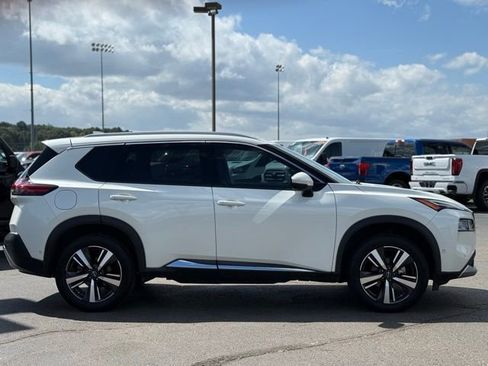 Used 2023 Nissan Rogue Platinum w/ Platinum Premium Package image 39