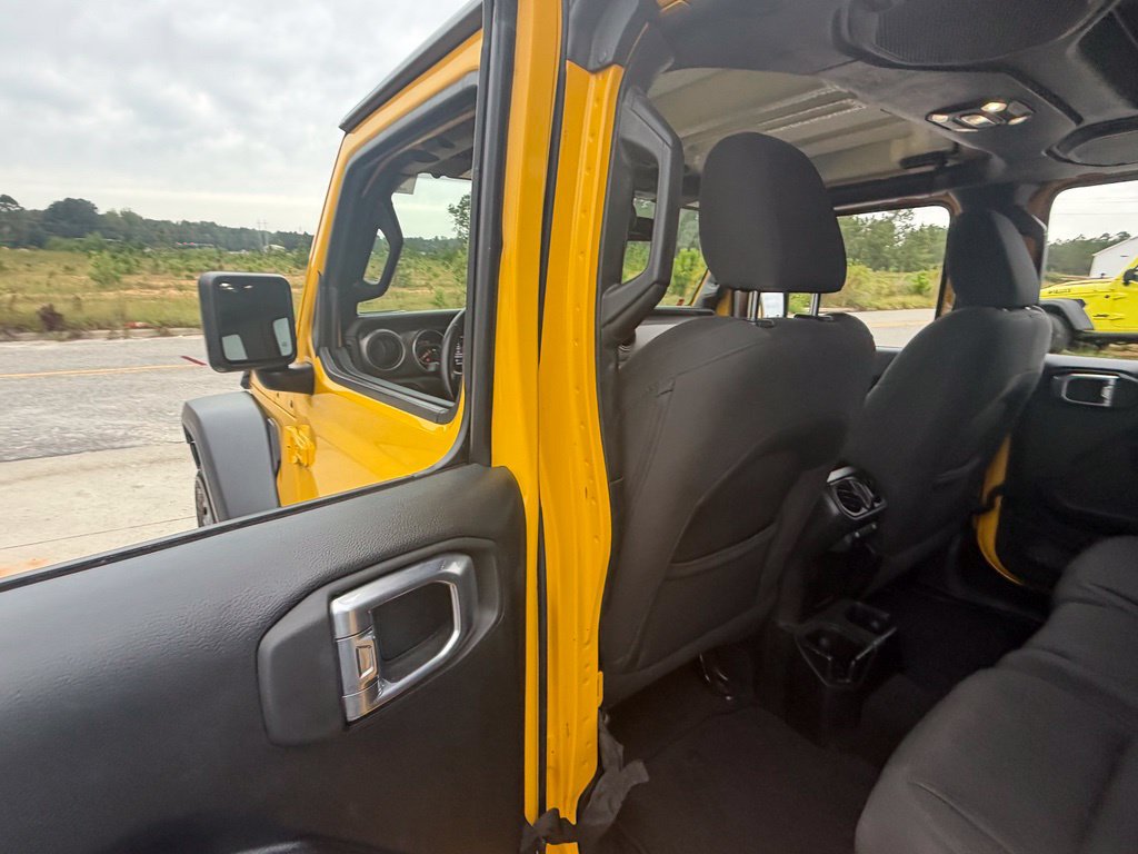 Used 2021 Jeep Wrangler Unlimited Sport AWD/4WD image 36