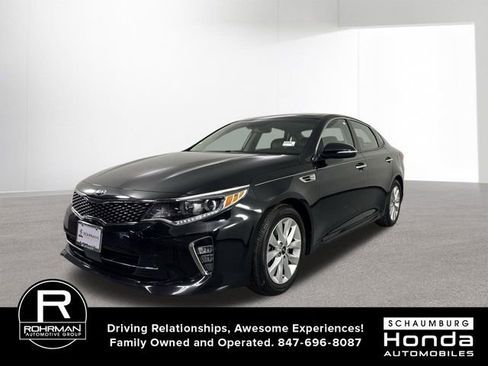 Used 2018 Kia Optima EX w/ Technology Package image 2