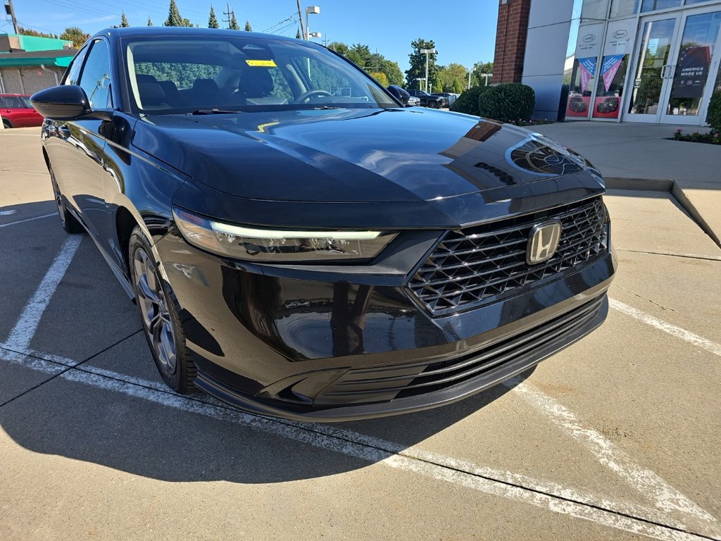 Used 2023 Honda Accord EX image 6