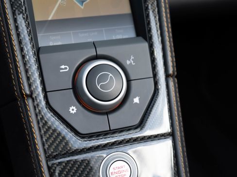 Used 2013 McLaren MP4-12C Spider image 25