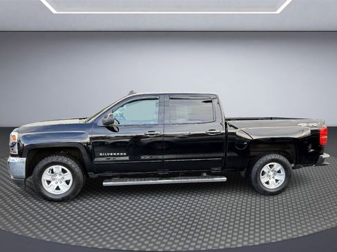 Used 2018 Chevrolet Silverado 1500 LT w/ All Star Edition image 3