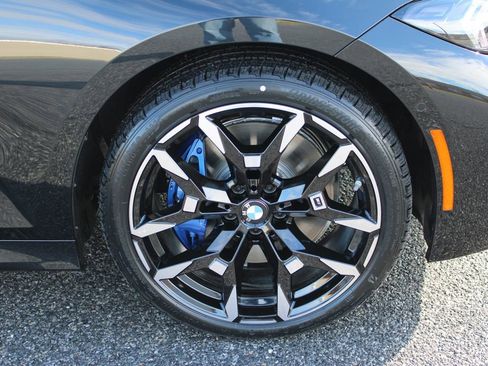 New 2026 BMW 330i xDrive Sedan w/ M Sport Package image 34