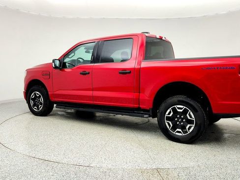 Used 2023 Ford F150 Lightning XLT image 7