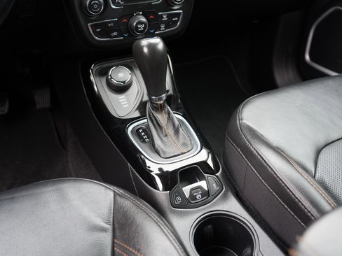 Used 2021 Jeep Compass Limited image 25