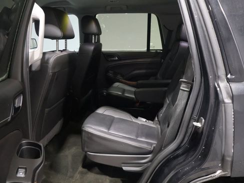 Used 2018 Chevrolet Tahoe Premier image 16