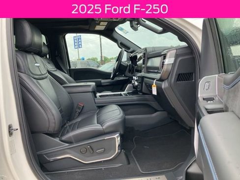 New 2025 Ford F250 Platinum AWD/4WD image 14