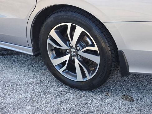 Used 2023 Honda Odyssey Touring image 19