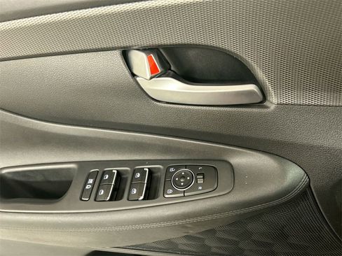 Used 2020 Hyundai Santa Fe SEL image 11