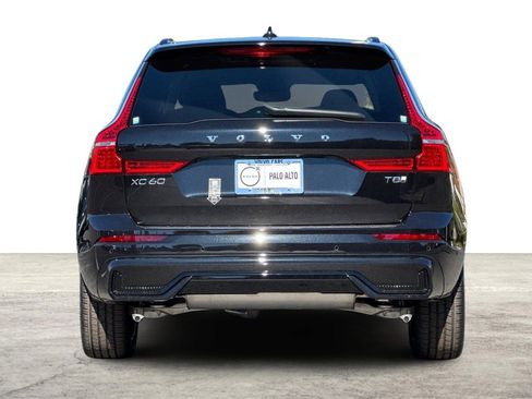 Certified 2025 Volvo XC60 T8 Plus w/ Protection Package Premier image 7