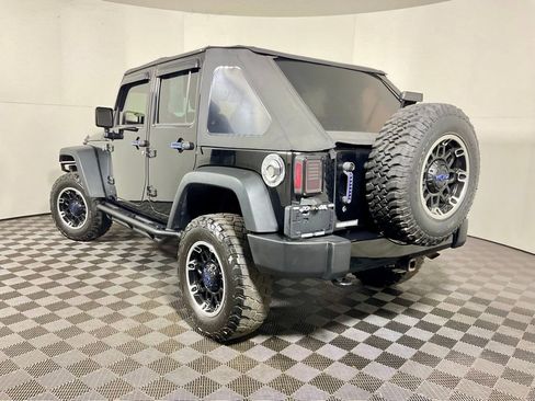 Used 2016 Jeep Wrangler Unlimited Sport image 10