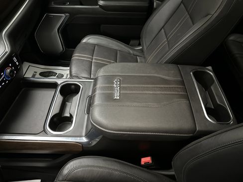 Used 2024 Chevrolet Silverado 3500 High Country w/ High Country Premium Package AWD/4WD image 48