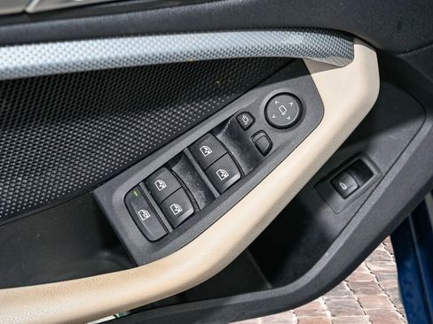 Used 2022 BMW 228i Gran Coupe w/ Convenience Package FWD image 24