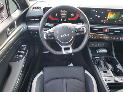 Used 2025 Kia K5 GT-Line image 14
