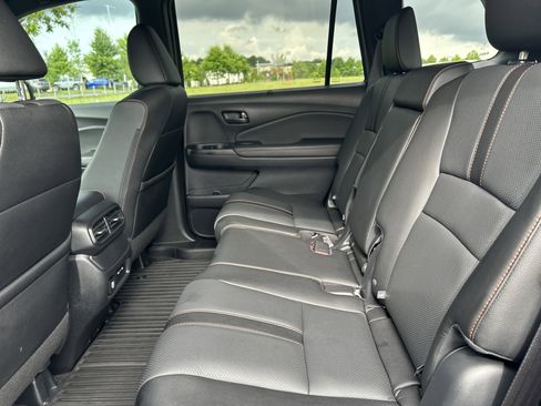 Used 2024 Honda Passport TrailSport image 26