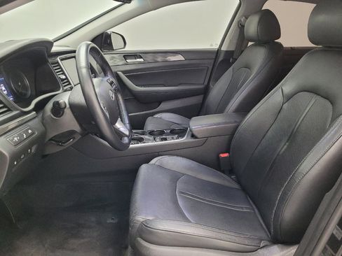 Used 2018 Hyundai Sonata Limited w/ Limited Ultimate Package 03 FWD image 17