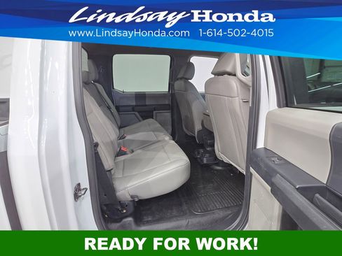 Used 2022 Ford F250 XL w/ Power Equipment Group image 9