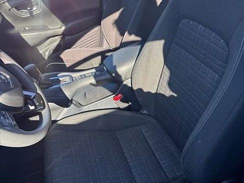 Used 2023 Honda HR-V LX image 8