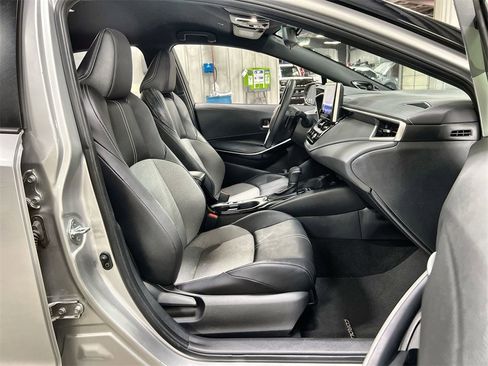Used 2024 Toyota Corolla XSE image 26