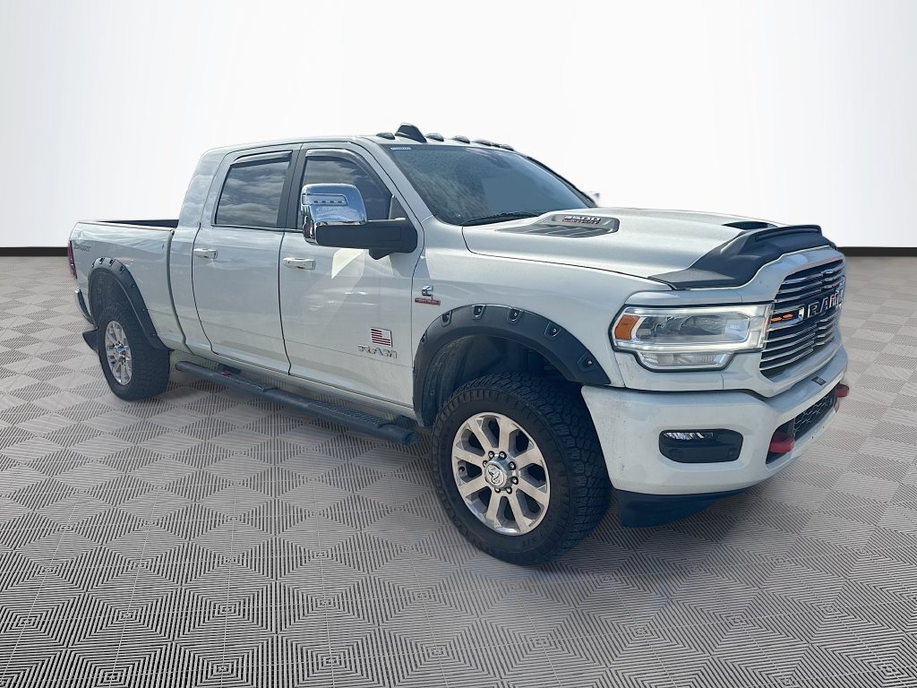 Used 2024 RAM 3500 Laramie w/ Sport Appearance Package AWD/4WD image 4