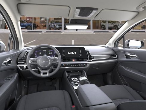 New 2025 Kia Sportage LX image 14