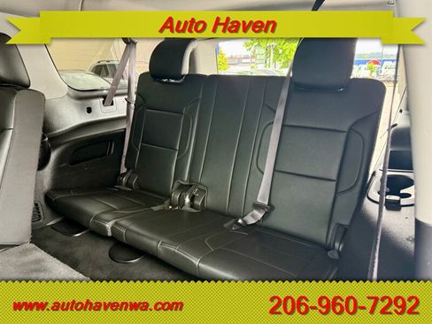 Used 2017 Chevrolet Suburban LT AWD/4WD image 12